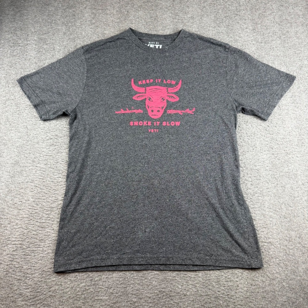 YETI T-Shirt Men's Large Gray Pink Bull Keep It Low Smoke It Slow Graphic‎ Tee